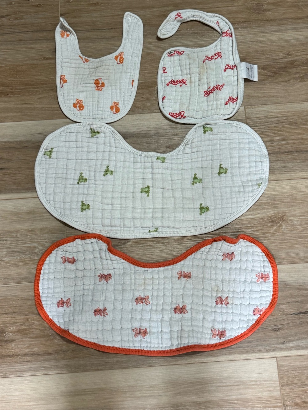 Vintage Aden + anais muslin bib lot of 4 bibs